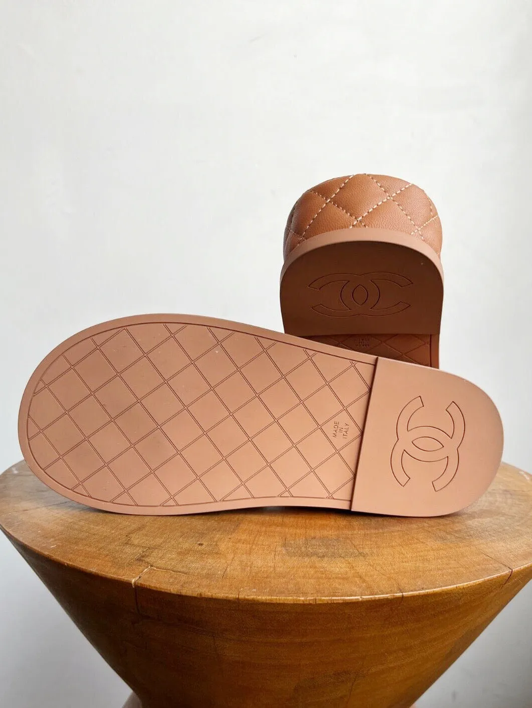 2021 TAN QUILTED CC PLATFORM SANDAL