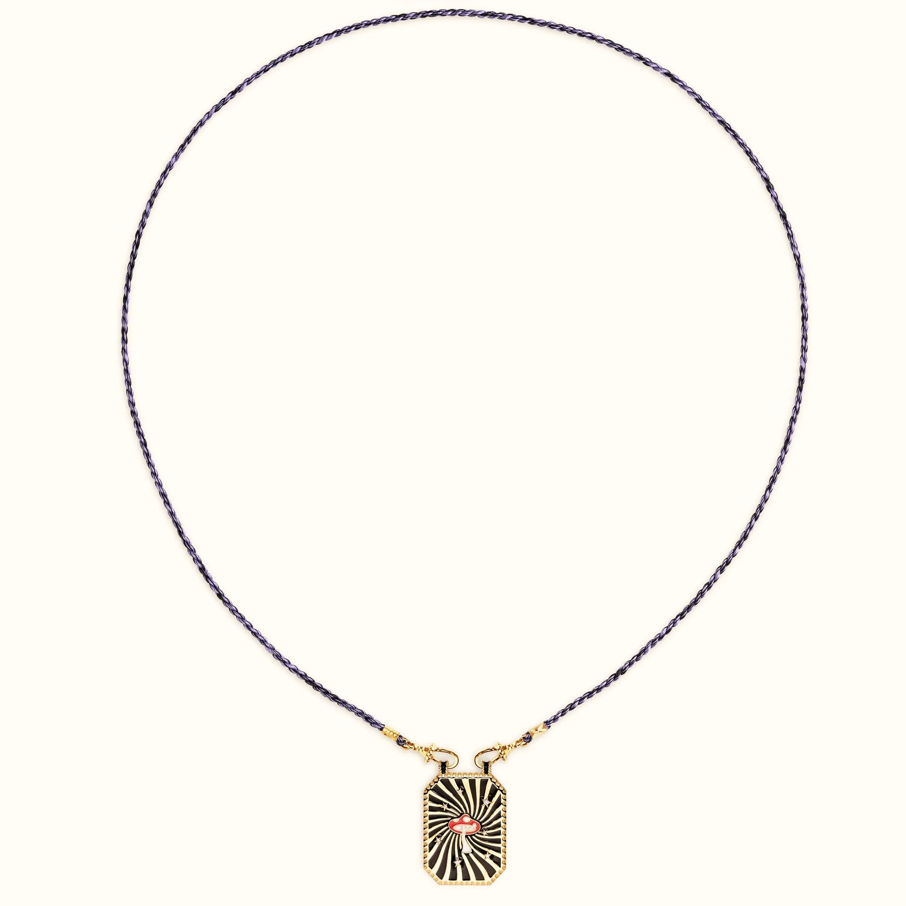 Black mushroom Scapular on Silky Link