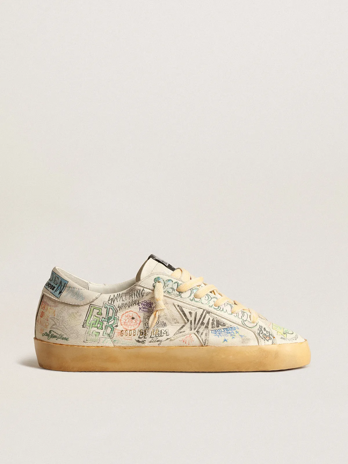 Super-Star in white nappa with all-over multicolor graffiti